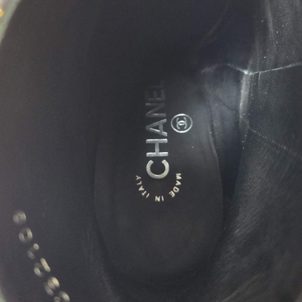 CHANEL CC Logo Cap Toe Ankle Boots With Metal Ruler Heels Gold Chair Print 37.5 - Picture 13 of 16